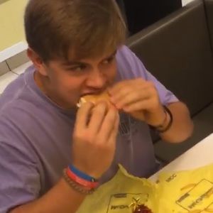 Meet your Posher, Robert